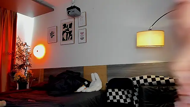 acidlampa420 online show from March 2025 05:00:02 AM