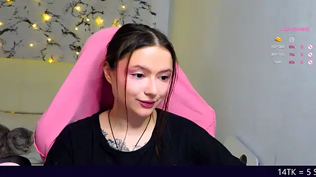 me  hanna online show from March 2025 12:00:02 AM