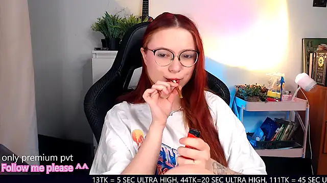 me  hanna online show from October 2025 10:28:02 PM