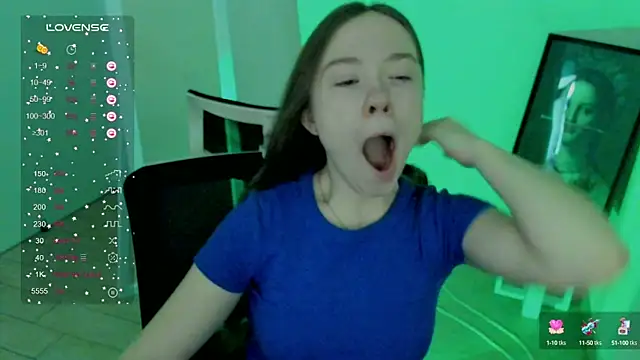 Snapshot of Florence_meow chatting on December 2024 07:32:01 AM Florence meow online show from December 2024 07:32:01 AM