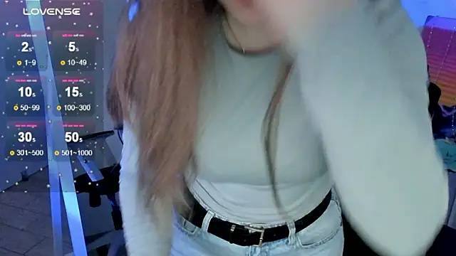 Snapshot of Florence_meow chatting on February 2026 08:29:02 AM Florence meow online show from February 2026 08:29:02 AM