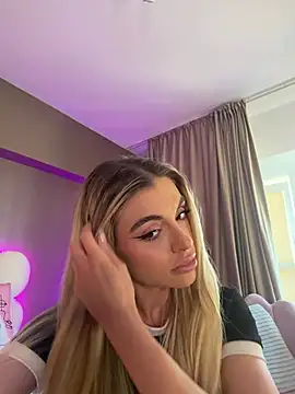 HaileyMadow online show from June 2026 06:44:01 AM