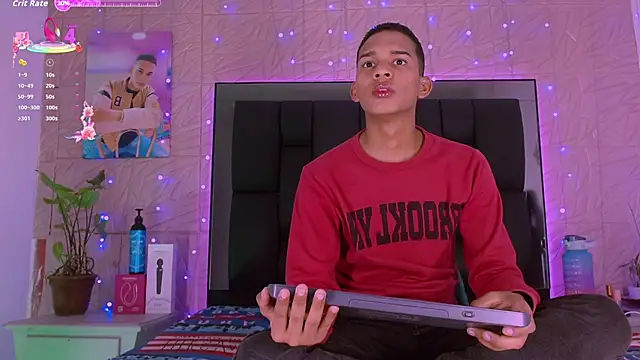 Snapshot of dilan_alfonzo chatting on September 2025 08:23:01 PM dilan alfonzo online show from September 2025 08:23:01 PM