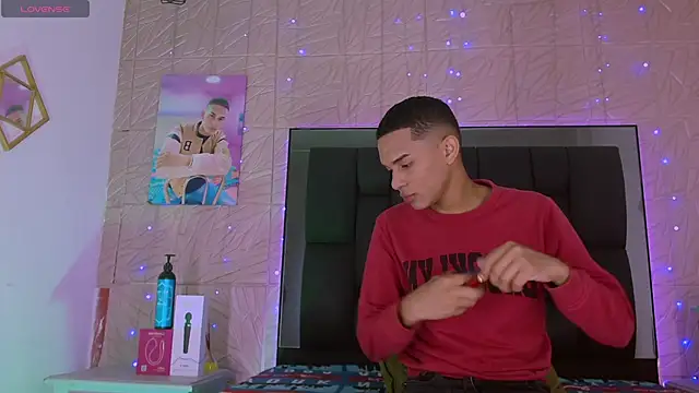 Snapshot of dilan_alfonzo chatting on October 2025 07:22:02 PM dilan alfonzo online show from October 2025 07:22:02 PM