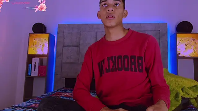 Snapshot of dilan_alfonzo chatting on December 2025 12:32:01 PM dilan alfonzo online show from December 2025 12:32:01 PM