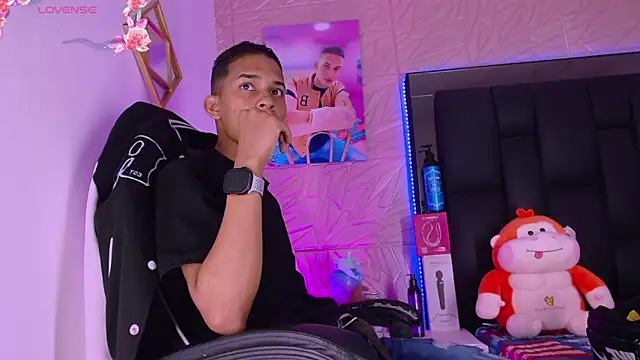 Snapshot of dilan_alfonzo chatting on March 2026 02:12:01 AM dilan alfonzo online show from March 2026 02:12:01 AM