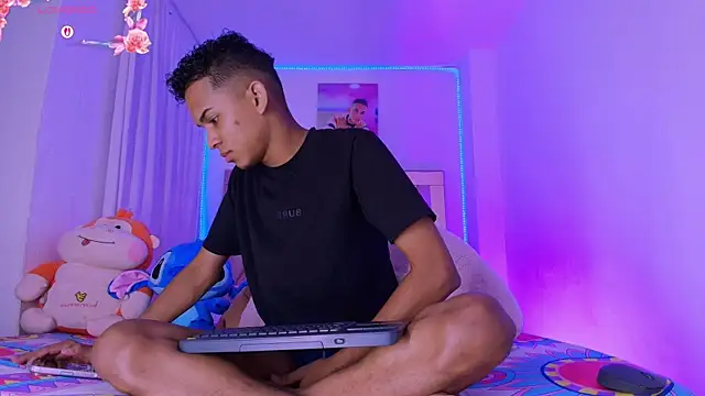 dilan alfonzo online show from July 2026 08:52:02 PM