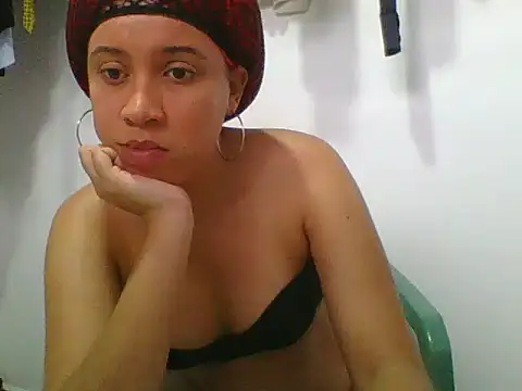 Snapshot of the_geisha_2021k chatting on October 2025 08:32:01 PM the geisha 2021k online show from October 2025 08:32:01 PM