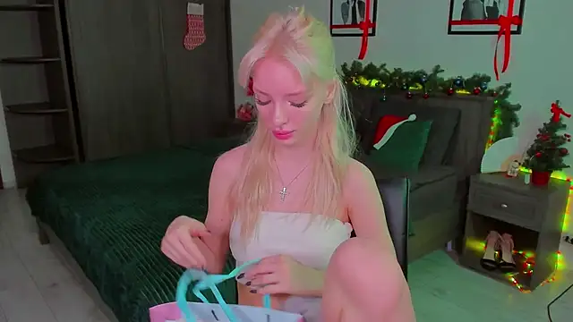 AleksaBlonde online show from December 2024 06:03:02 AM