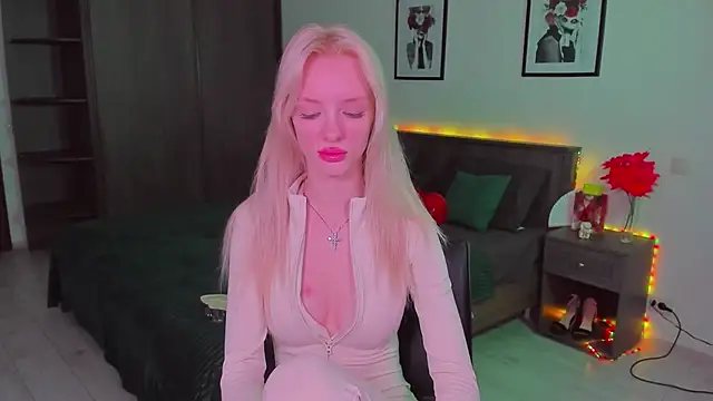 AleksaBlonde online show from March 2025 02:10:02 PM