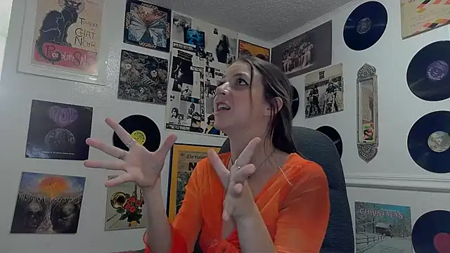 molly witha chance online show from January 2025 05:02:02 AM