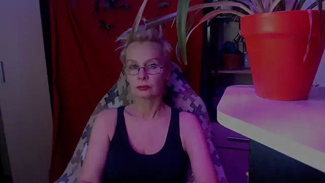 HelgaHimmell online show from March 2026 10:53:01 PM