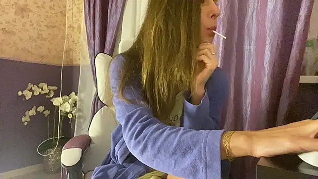 Snapshot of KissIris888 chatting on September 2025 06:29:02 PM KissIris888 online show from September 2025 06:29:02 PM