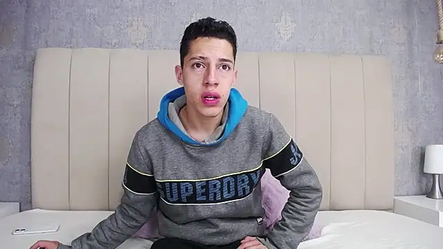 Snapshot of thiago19s chatting on March 2025 07:36:01 PM thiago19s online show from March 2025 07:36:01 PM