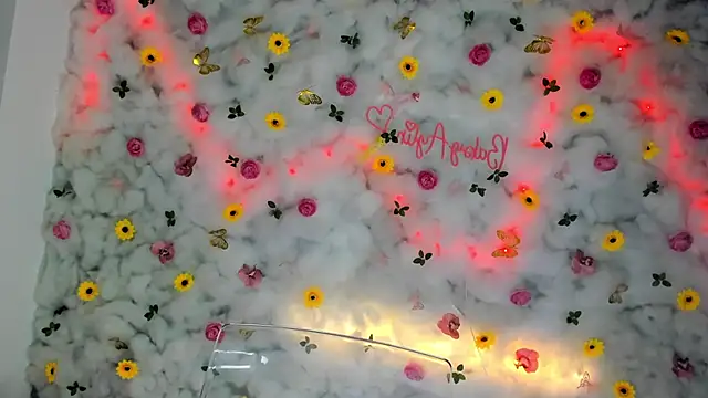 Snapshot of BabyAylin chatting on February 2025 10:31:01 PM BabyAylin online show from February 2025 10:31:01 PM