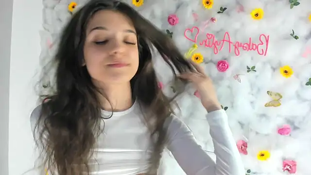 Snapshot of BabyAylin chatting on March 2025 06:22:02 PM BabyAylin online show from March 2025 06:22:02 PM