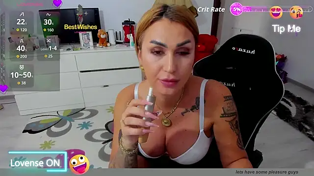 GlossyDiamondX online show from September 2025 02:42:02 PM