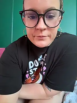 quinnmariexo online show from May 2026 06:38:01 PM