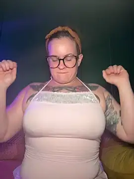 quinnmariexo online show from June 2026 04:05:01 AM