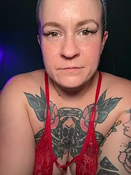 quinnmariexo online show from July 2026 07:09:01 PM