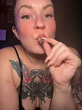 quinnmariexo online show from July 2026 06:58:02 PM