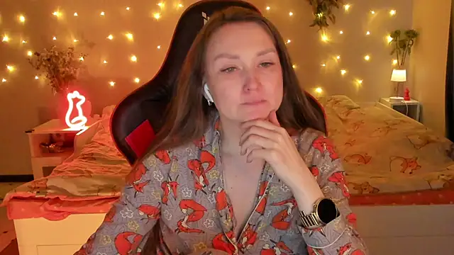 desperatehousewife   online show from July 2026 04:42:02 PM
