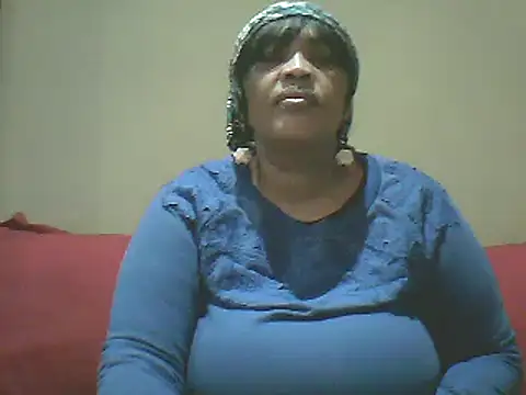 Snapshot of SexxyBoob chatting on March 2026 11:19:01 PM SexxyBoob online show from March 2026 11:19:01 PM