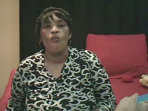 Snapshot of SexxyBoob chatting on April 2026 07:25:02 AM SexxyBoob online show from April 2026 07:25:02 AM