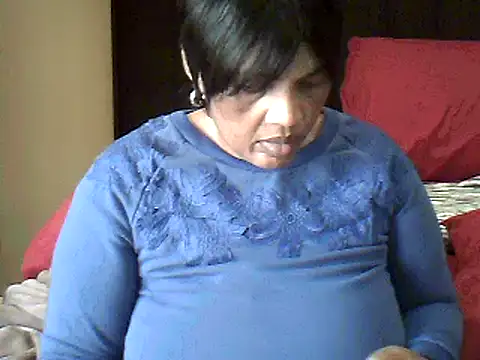 Snapshot of SexxyBoob chatting on April 2026 07:33:01 AM SexxyBoob online show from April 2026 07:33:01 AM