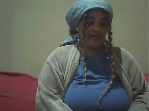 Snapshot of SexxyBoob chatting on May 2026 12:07:02 AM SexxyBoob online show from May 2026 12:07:02 AM