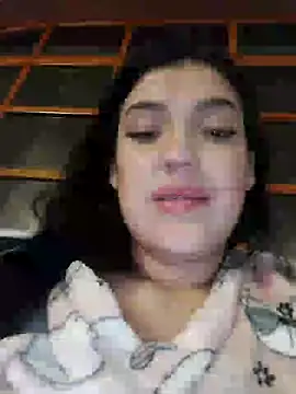 Snapshot of Sophie-hatter chatting on February 2025 12:58:02 AM Sophie-hatter online show from February 2025 12:58:02 AM