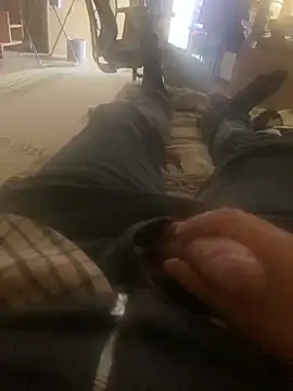 Arez333 online show from April 2026 06:00:02 AM