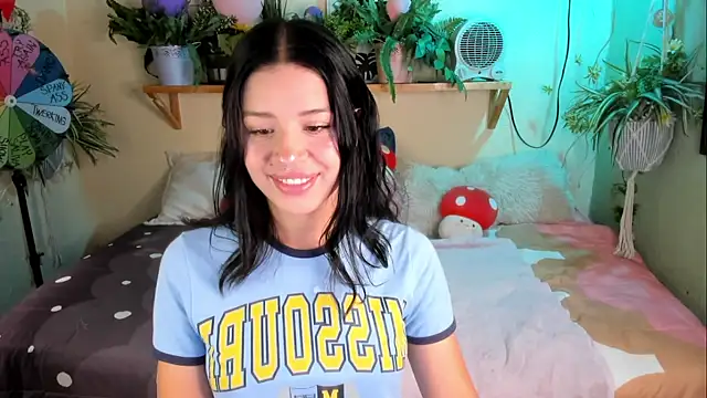 Snapshot of MiaaRose chatting on February 2026 06:47:01 PM MiaaRose online show from February 2026 06:47:01 PM