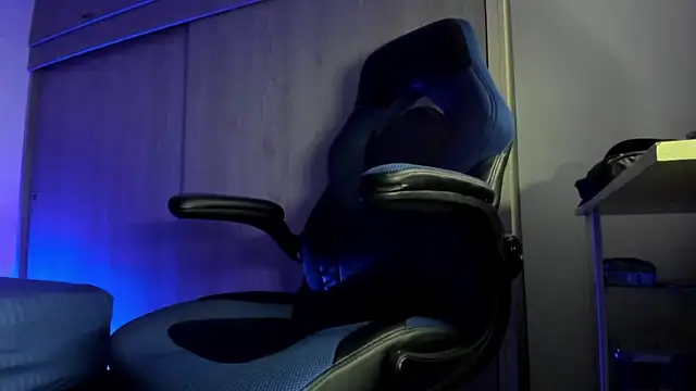 male pussy online show from January 2026 08:45:02 PM