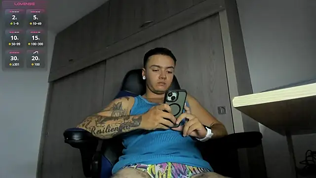 male pussy online show from May 2026 06:38:02 PM