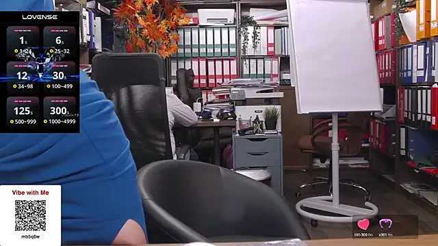 classyladyrellax online show from February 2025 01:07:01 PM