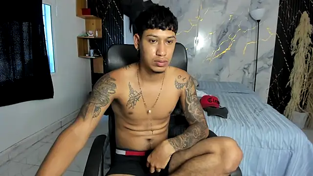 Snapshot of slim_master12 chatting on May 2026 06:09:01 PM slim master12 online show from May 2026 06:09:01 PM