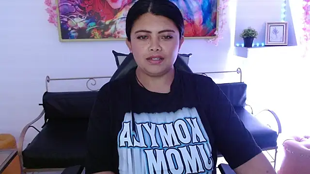 Snapshot of Janeth_zambrano chatting on March 2025 08:00:01 PM Janeth zambrano online show from March 2025 08:00:01 PM