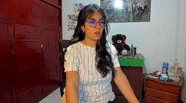 Isabellaa22 1 online show from January 2025 02:35:02 AM