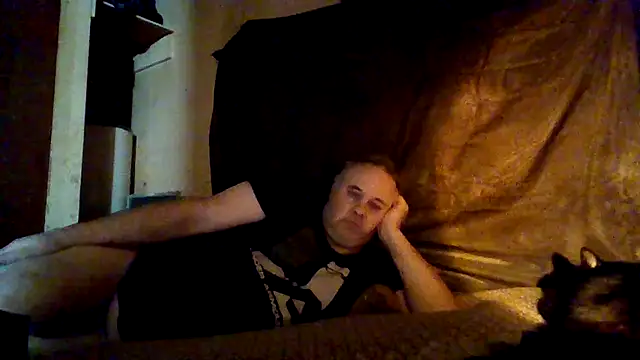 Nightshade7712 online show from October 2025 10:42:01 PM