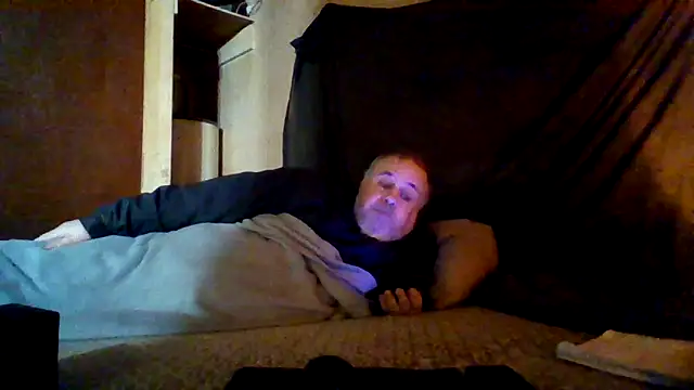 Nightshade7712 online show from January 2026 11:03:02 PM