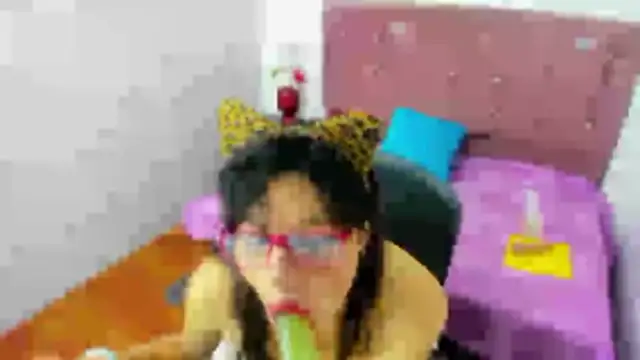 Snapshot of lunazulsj chatting on April 2026 01:13:01 PM lunazulsj online show from April 2026 01:13:01 PM