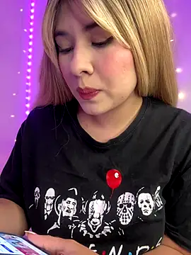 Snapshot of Grecia_21 chatting on October 2025 04:04:01 PM Grecia 21 online show from October 2025 04:04:01 PM