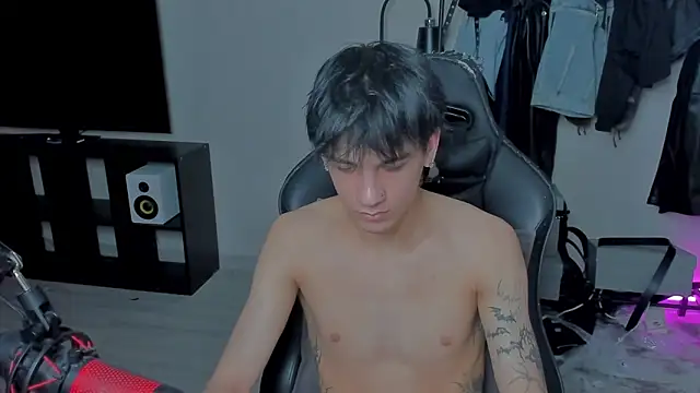 MarkBrowniii online show from March 2025 07:37:02 AM