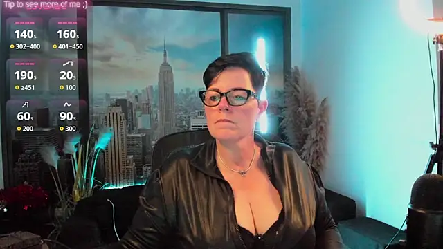 ninarandmann online show from October 2025 04:58:02 PM