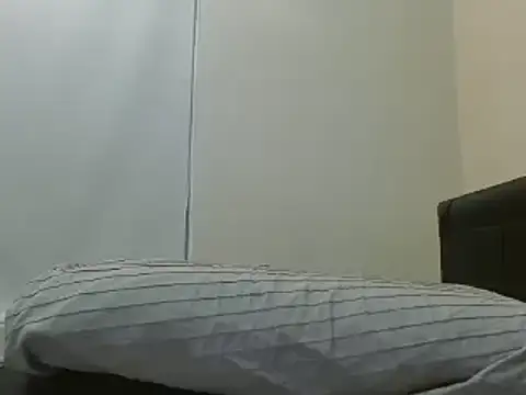 Snapshot of robintoit chatting on January 2025 03:28:02 AM robintoit online show from January 2025 03:28:02 AM