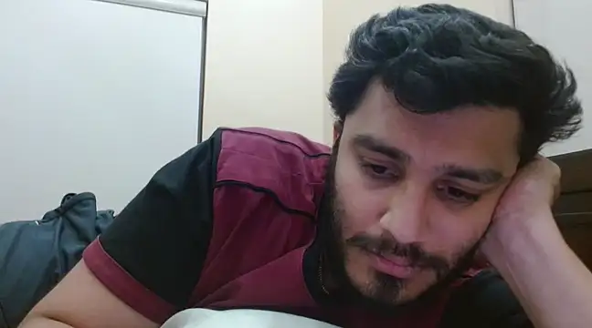 Snapshot of robintoit chatting on March 2025 05:45:01 PM robintoit online show from March 2025 05:45:01 PM