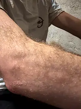 Snapshot of po24_gabor chatting on January 2026 03:38:01 PM po24 gabor online show from January 2026 03:38:01 PM