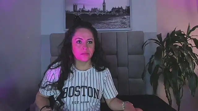 hanny milf online show from September 2025 12:27:02 PM