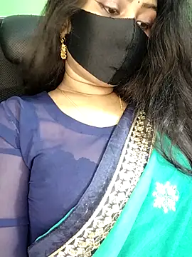 Idhika Paul online show from March 2026 02:04:02 AM